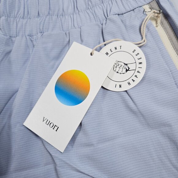 Vuori Athletic Lightweight Elastic Waistband Shorts Women Size Small NWT Casual - Picture 2 of 12